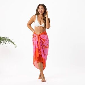 ALOHA Collection Heipua Pareo in Red Haute